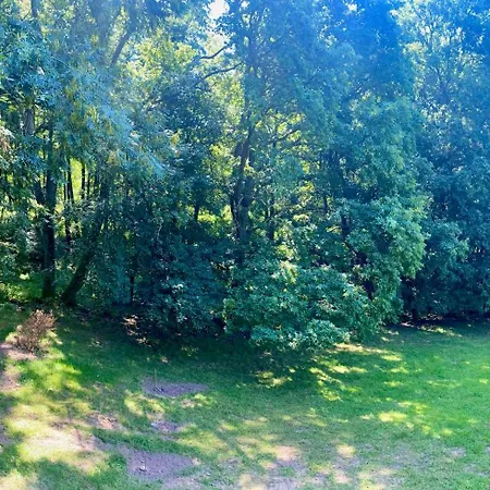 Domecek Pod Holym Vrchem * Hlinna